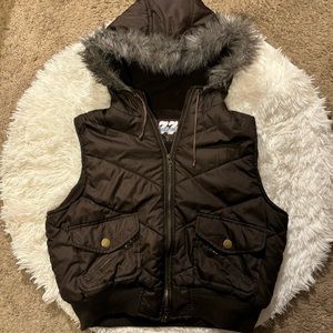 y2k brown cropped puffer vest